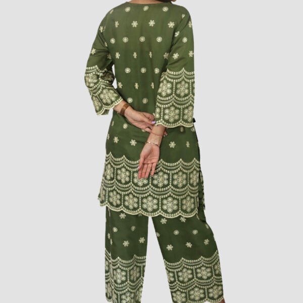 Viscose Silk Kurta Set with Organza Dupatta -Green - Image 3