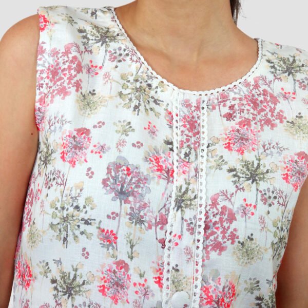 Floral Print A-Line Kurta: White & Pink