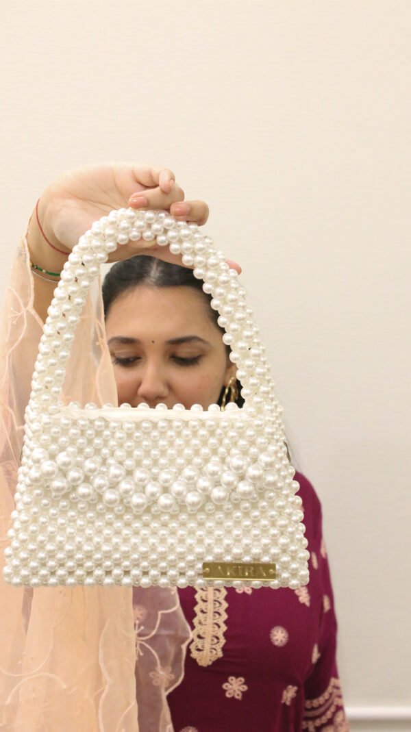 White Velvet Pearl Handbag - Image 5